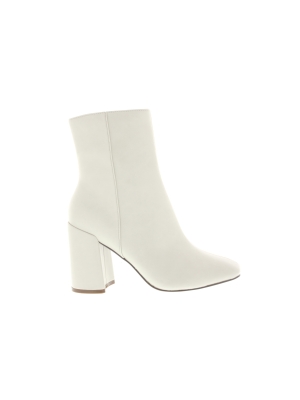Steve Madden Steve Madden streams bootie bone Steve Madden Steve Madden streams bootie bone